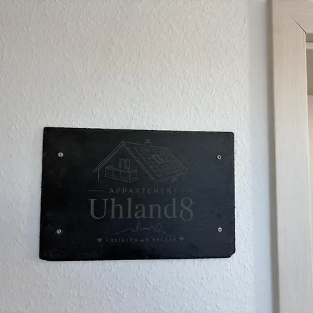 Lägenhet Uhland8